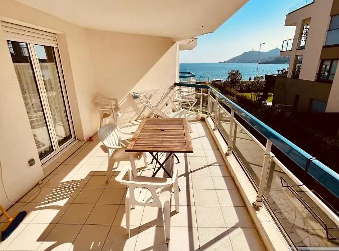 Apartment Spacieux Deux Pieces En Front De Pour 4 Personnes Ref 12 *